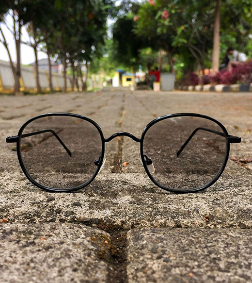 Photochromic 