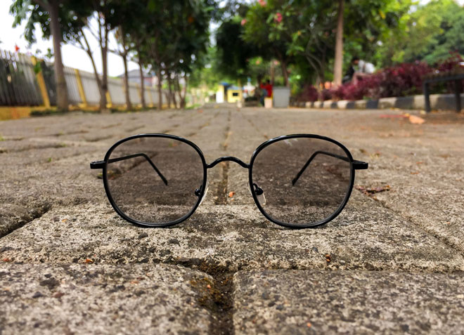 Photochromic 